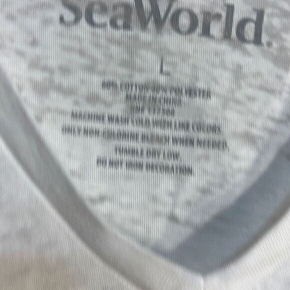 ‎SeaWorld T-shirt-Women’s Large-NWT - Picture 2 of 6